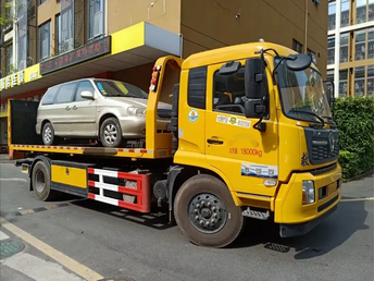 湖州拖车救援电话大全，关键时刻为您的爱车保驾护航