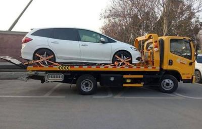 自动挡汽车故障后拖车，档位选择至关重要